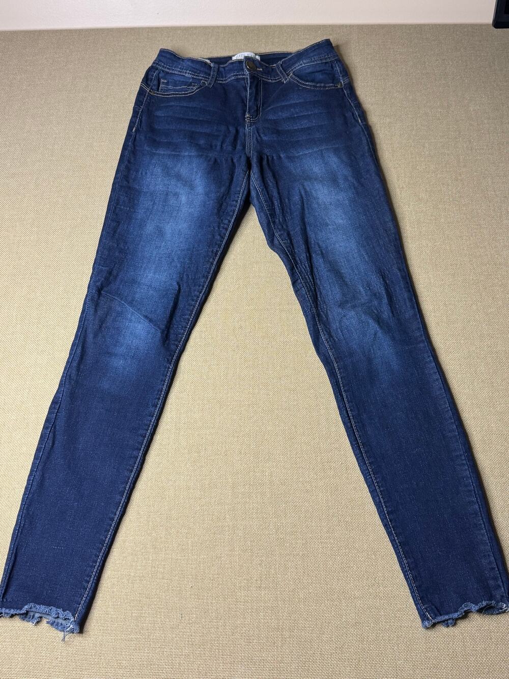 Elite Jeans Denim Boom Women’s 5/6 Push Up Super Soft Skinny Jeans Raw Hem